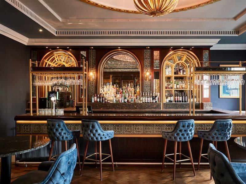 The Clermont London, Charing Cross Hotel Екстериор снимка